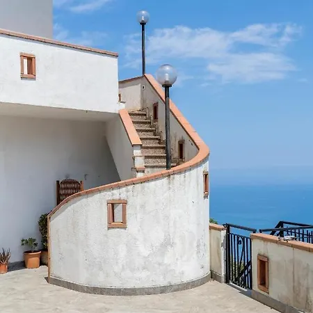 Villa With Sea View *